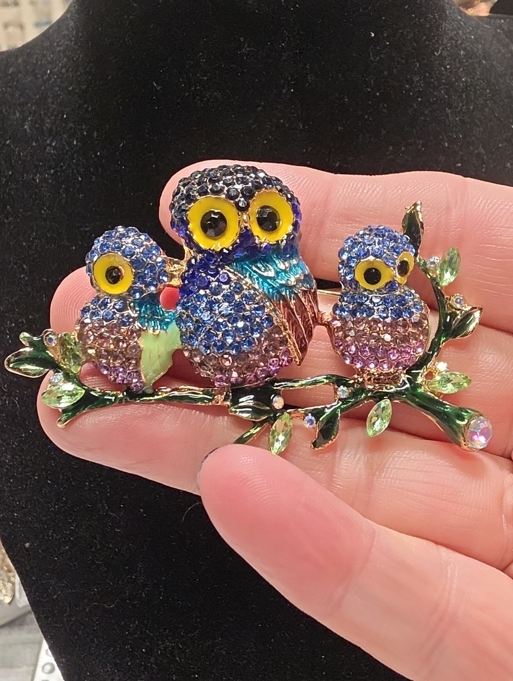 B6- Crystal Owl Family Brooch in Blue and Purple